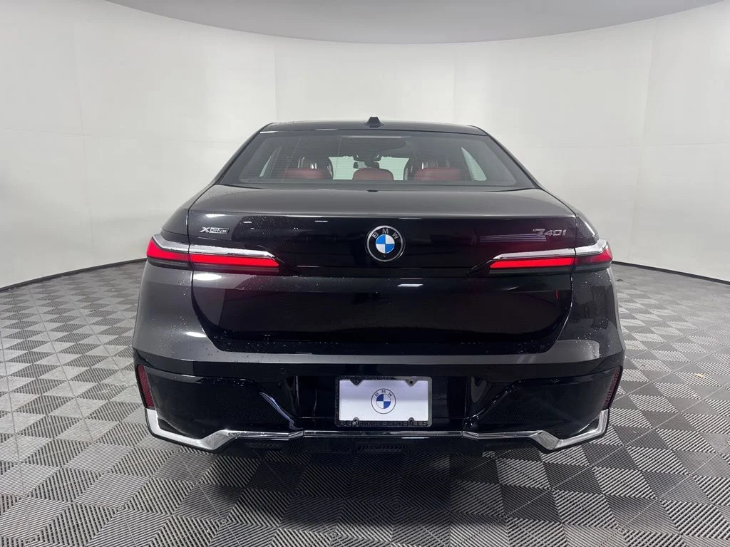 Used 2025 Black Sapphire Metallic BMW 740i xDrive image 6
