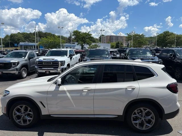 Used 2023 White BMW xDrive30i image 6