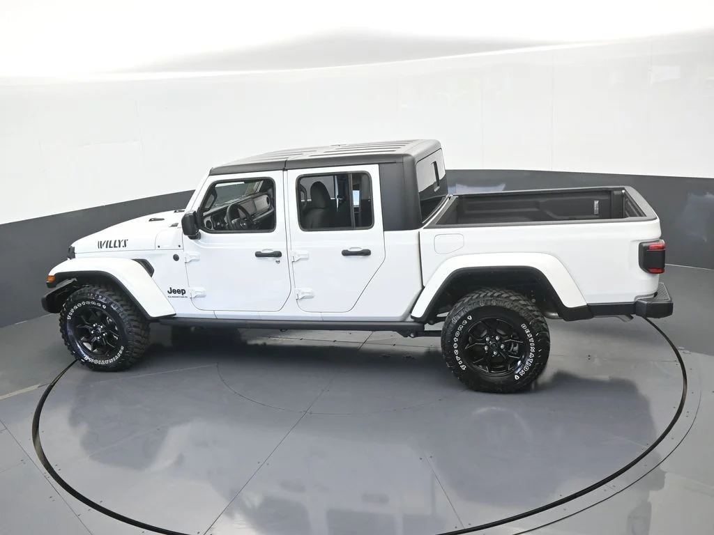 2024 Jeep Gladiator Willys - Photo 52