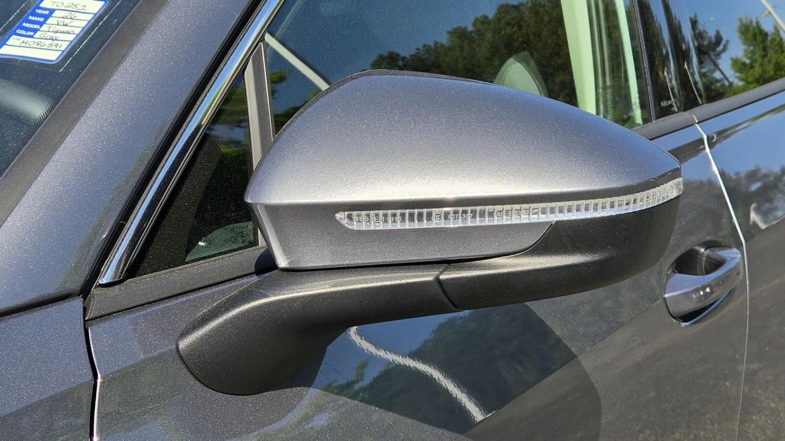 New 2026 Platinum Gray Metallic Volkswagen SE image 12