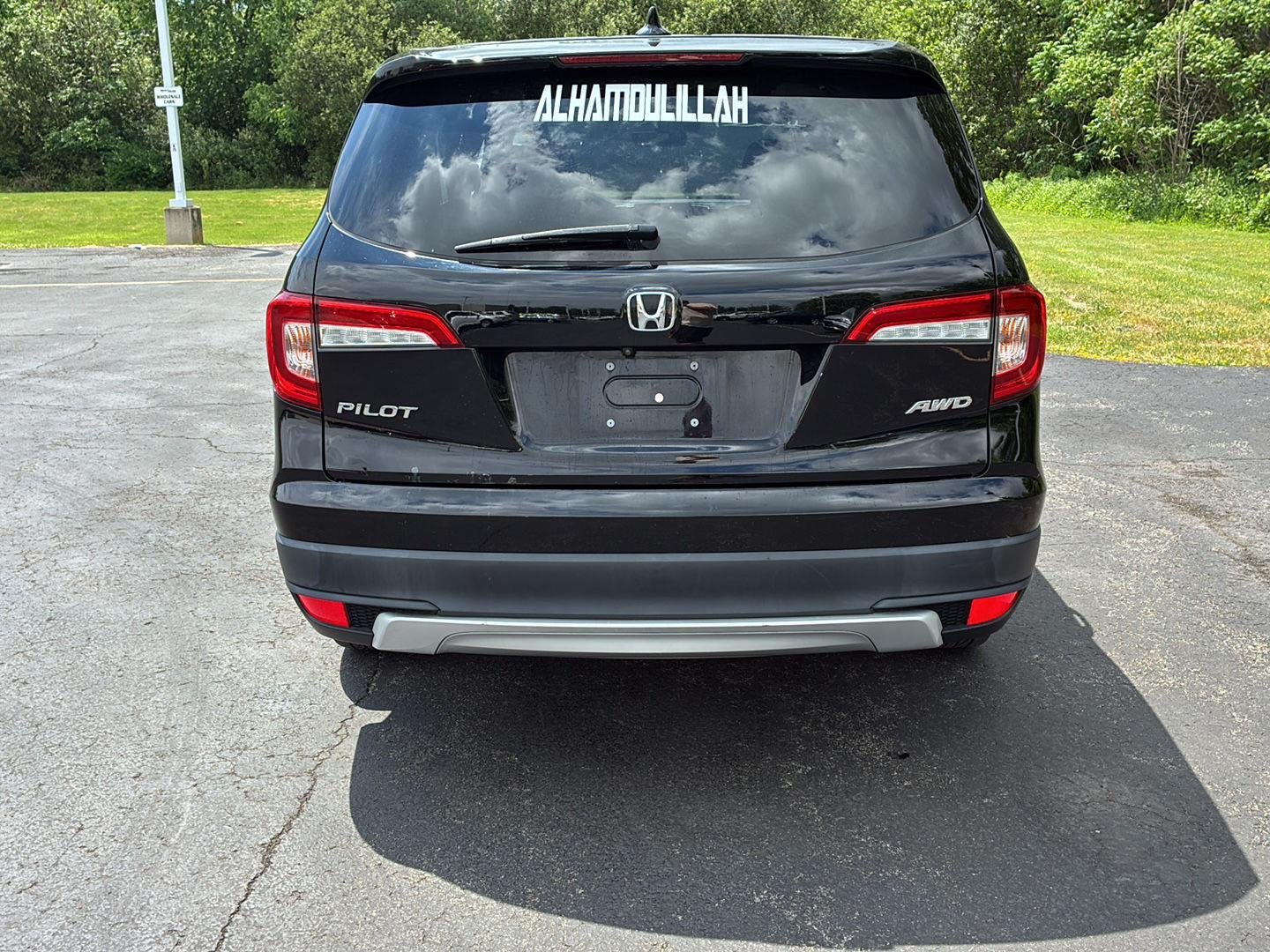 Used 2021 Crystal Black Pearl Honda EX-L image 19