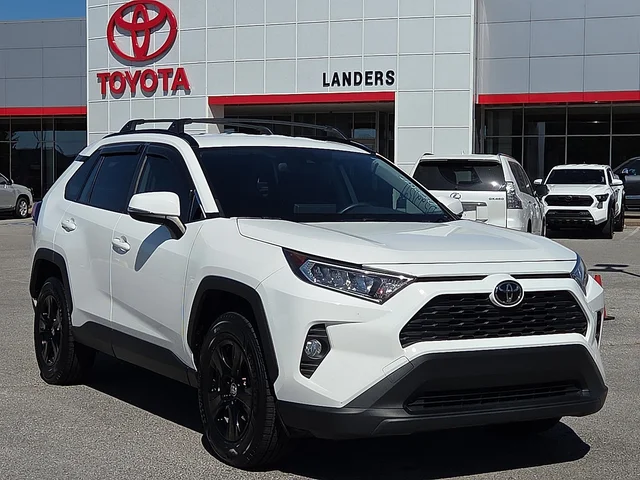 2021 Toyota RAV4 XLE