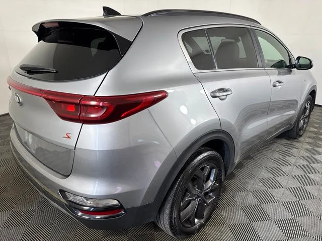 Used 2020 Gray Kia S image 3