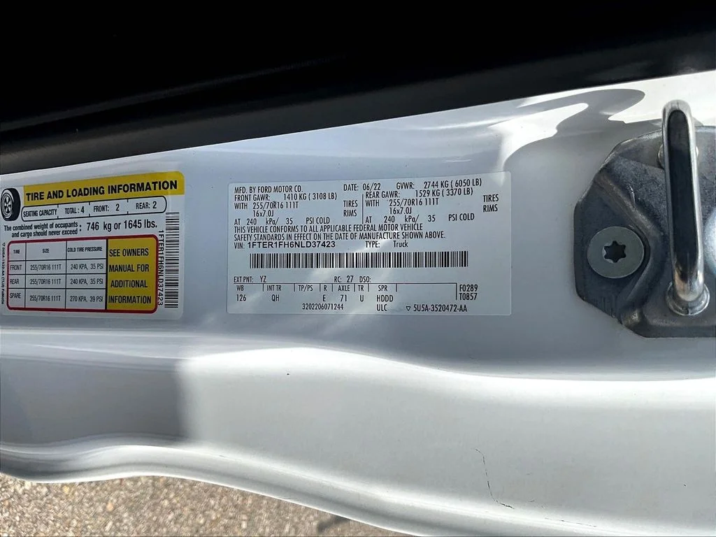 Used 2022 White Ford XL image 22