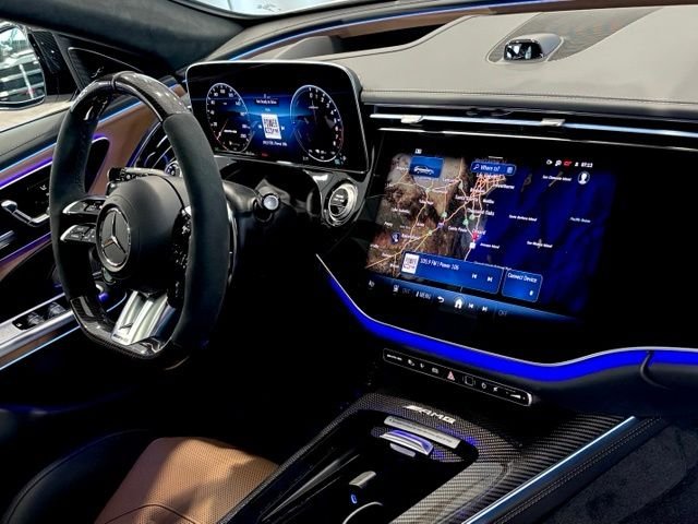 New 2026 MANUFAKTUR Moonlight White Magno Mercedes-Benz AMG® E 53 E 4MATIC+ Wagon image 28