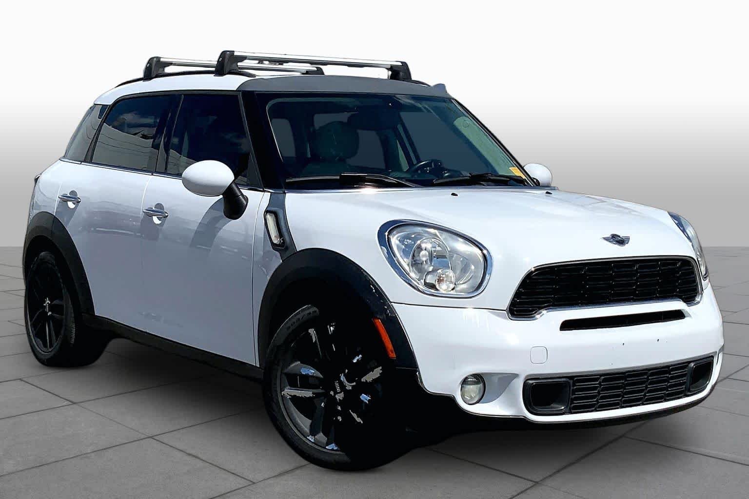 Used 2013 MINI Countryman Countryman S with VIN WMWZC3C58DWP20427 for sale in El Paso, TX