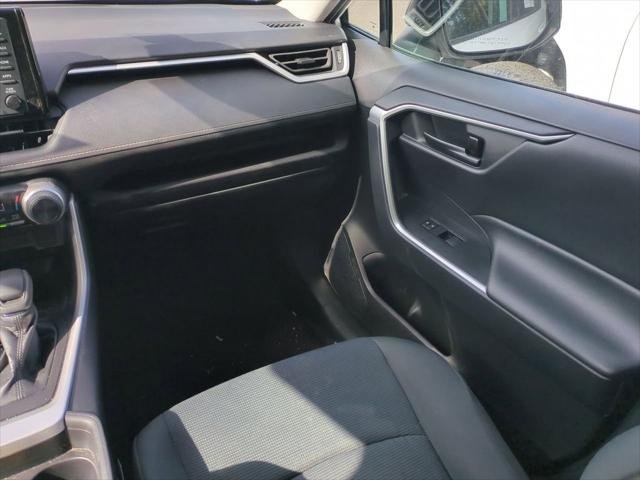 Certified Used 2021 ICE CAP Toyota  image 16