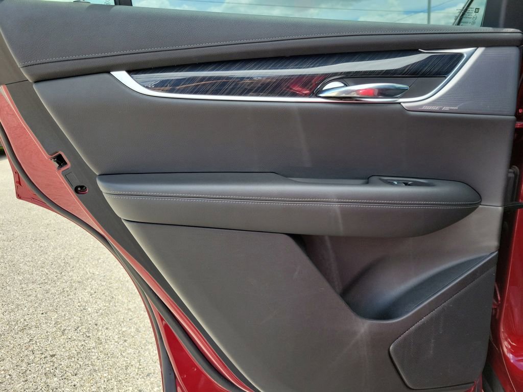 Used 2020 RED HORIZON TINTCOAT Cadillac AWD Premium Luxury image 10