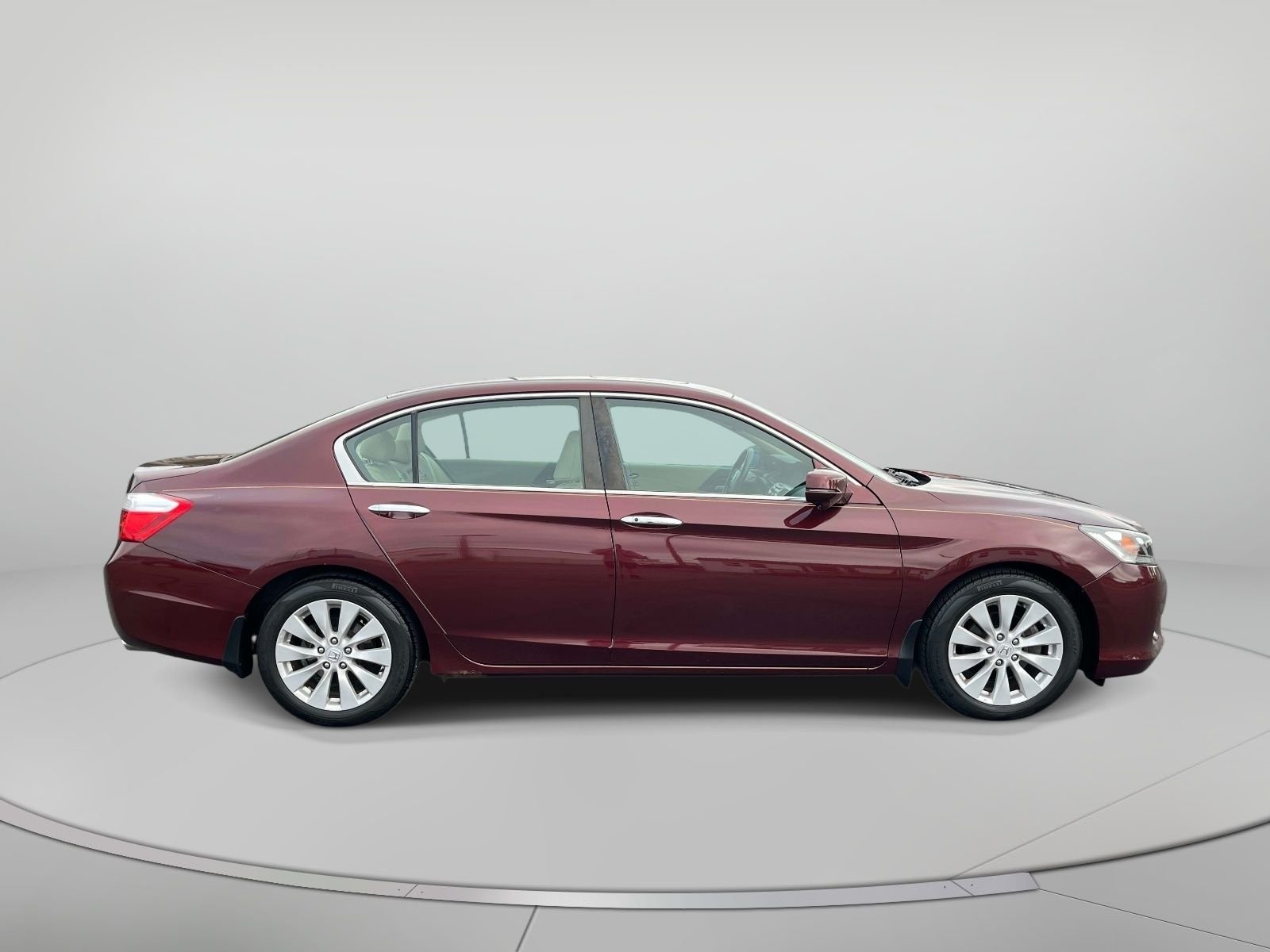 Used 2013 Honda Accord EX-L with VIN 1HGCR2F8XDA168208 for sale in Bristol, VA
