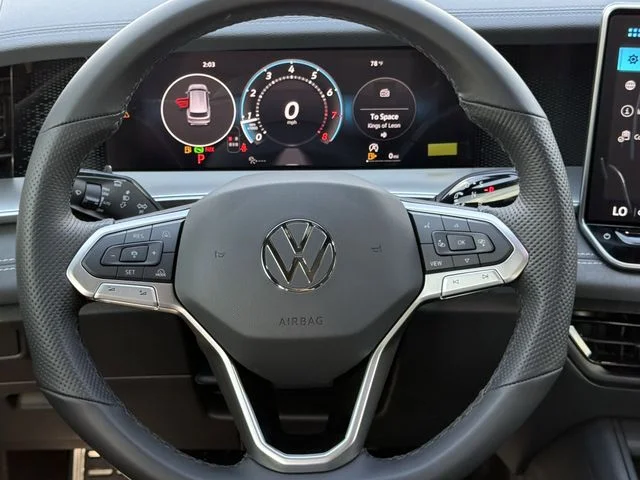 New 2026 White Volkswagen 2.0T SE R-Line Black image 9