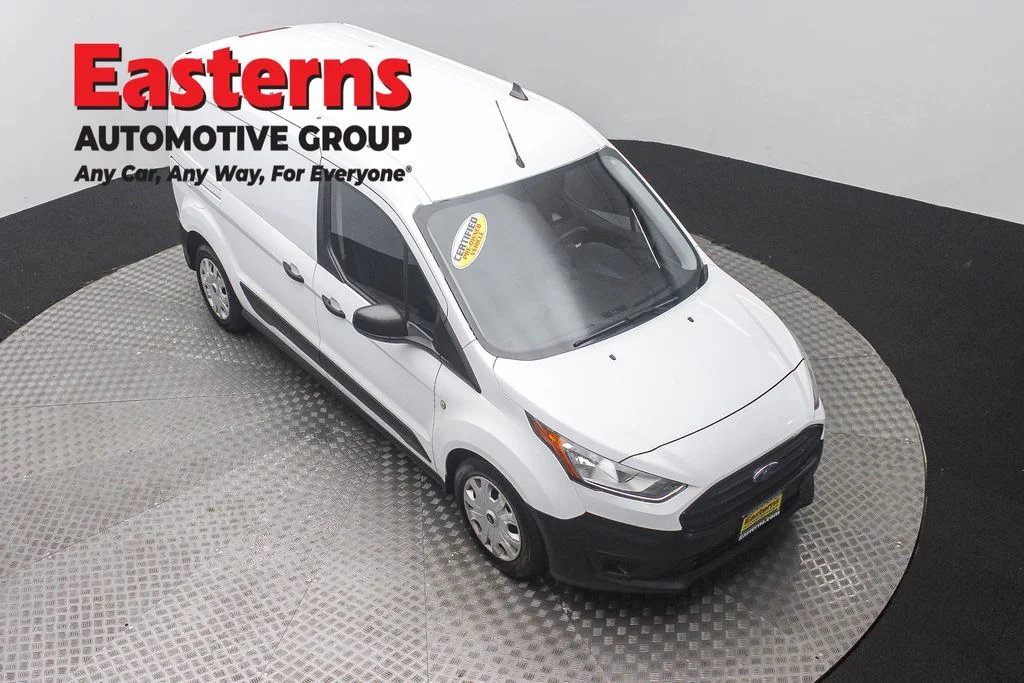 Used 2019 White Ford XL image 3