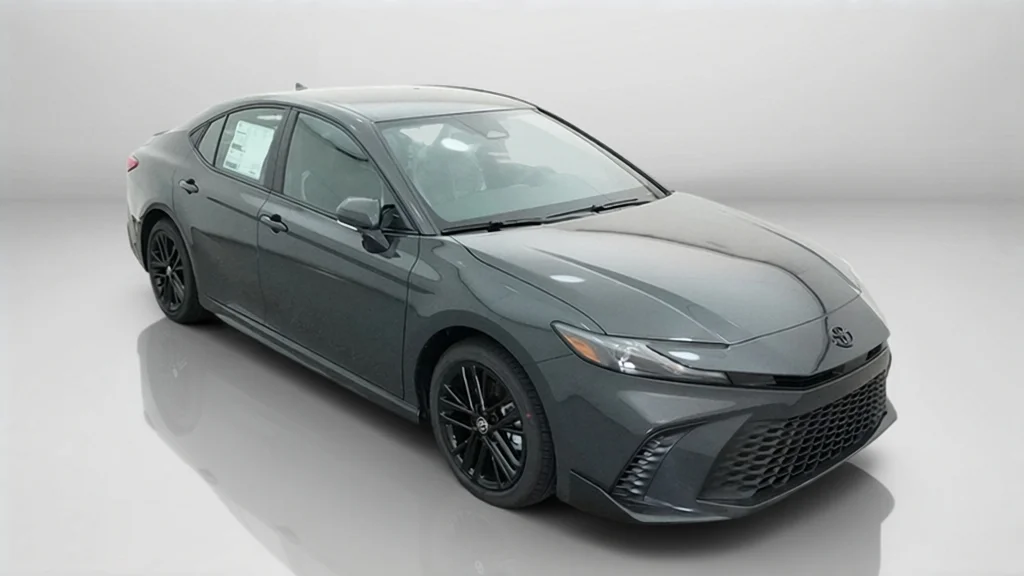 New 2027 Underground Toyota SE image 5
