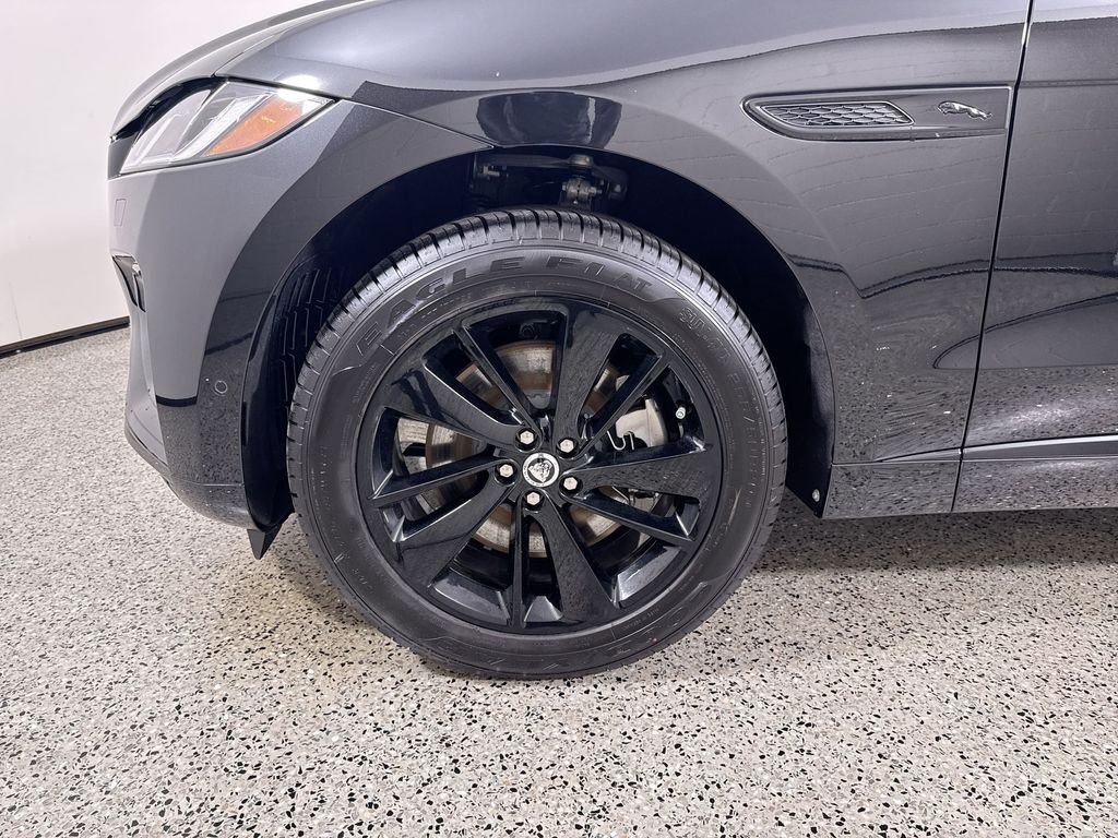 2026 Jaguar F-Pace R-Dynamic S - Photo 10
