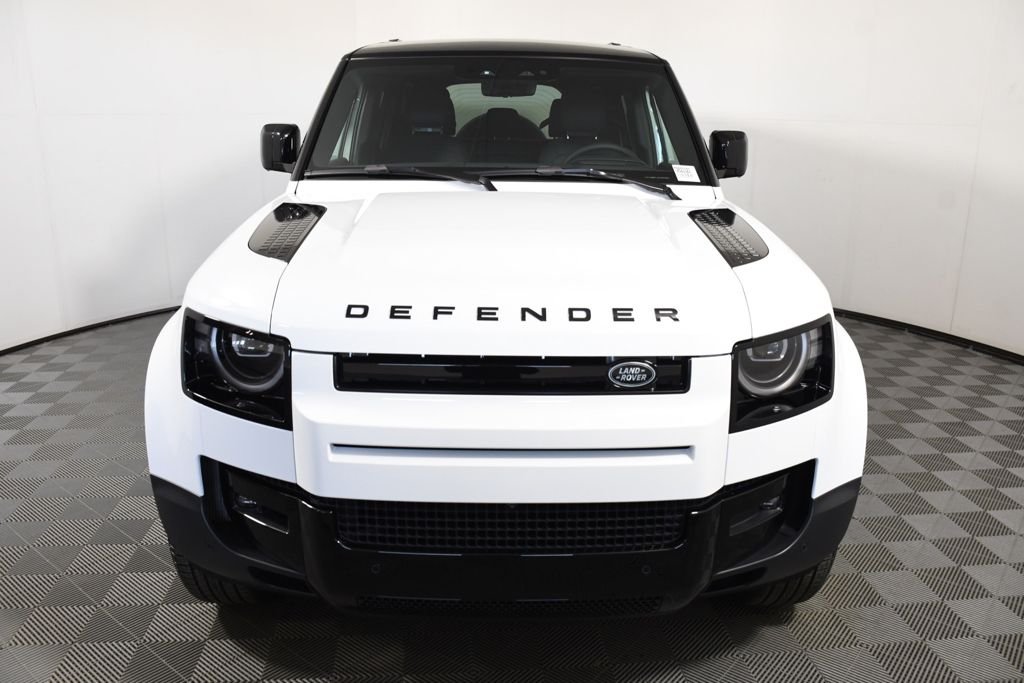 New 2026 Fuji White Land Rover S image 10