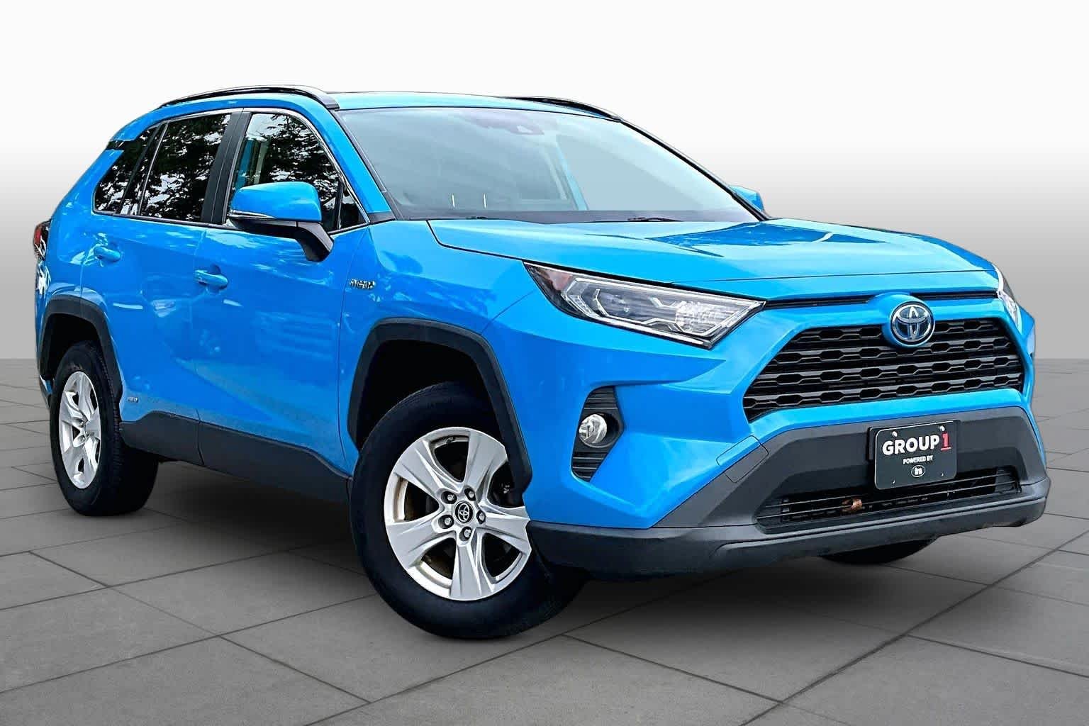 Used 2019 Blue Flame Toyota Hybrid XLE image 3