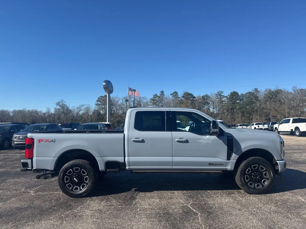New 2026 Glacier Gray Metallic Tri-Coat Ford F-250® Platinum® image 23