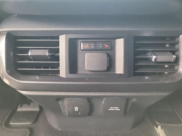 Used 2023 White Ford Tremor image 15