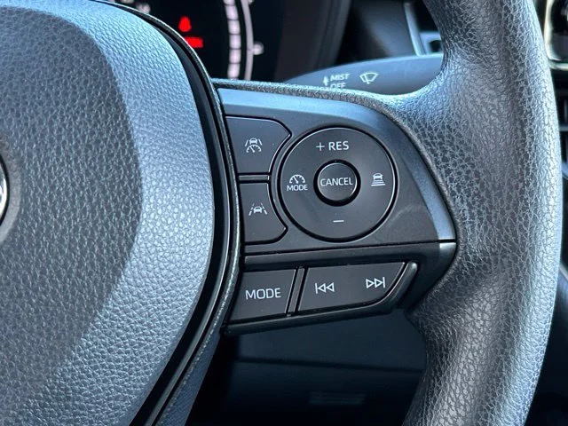 Certified Used 2026  Toyota LE image 35