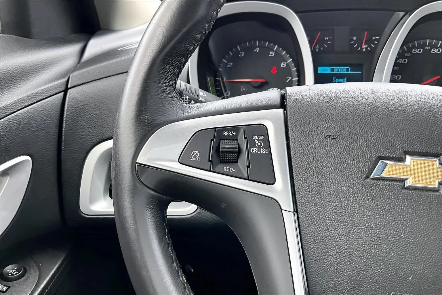 Used 2016 Silver Ice Metallic Chevrolet LT image 23