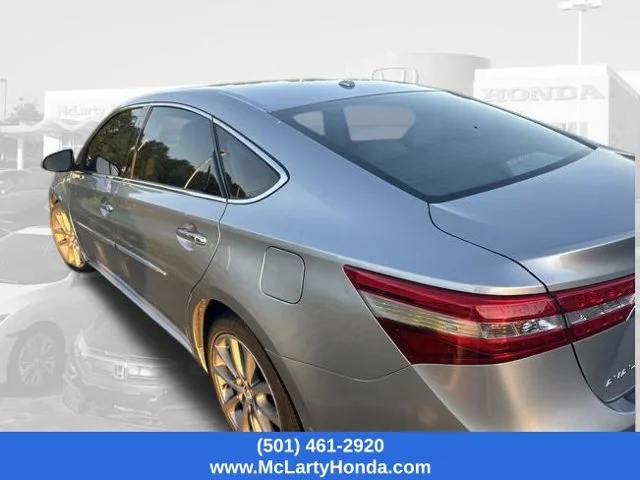 Used 2015 Celestial Silver Metallic Toyota XLE Touring image 2