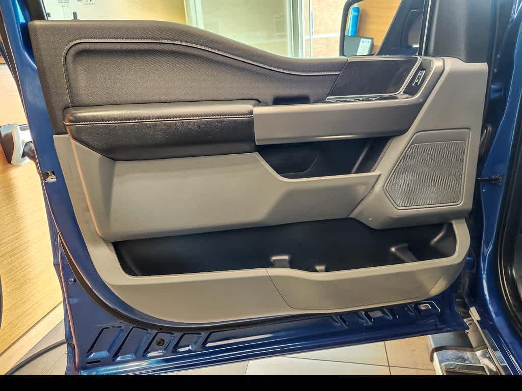 2025 Ford F-150 XLT - Photo 17