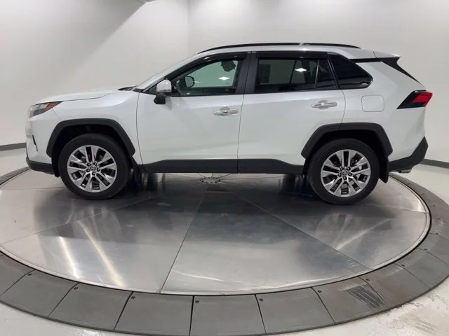 Certified Used 2024 Pearl Toyota Limited image 2