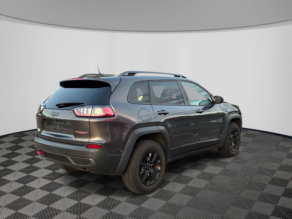 Used 2019 Gray Jeep Trailhawk image 7