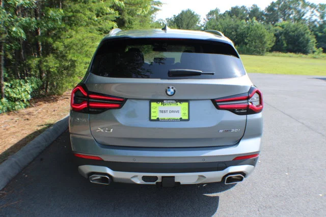 Used 2024 Skyscraper Grey Metallic BMW sDrive30i image 14