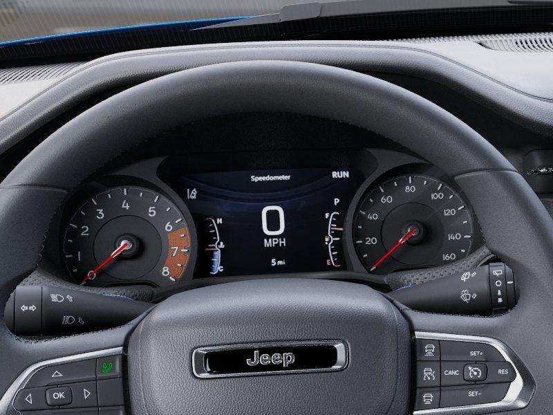 New 2025 Hydro Blue Pearl-Coat Exterior Paint Jeep Limited image 46