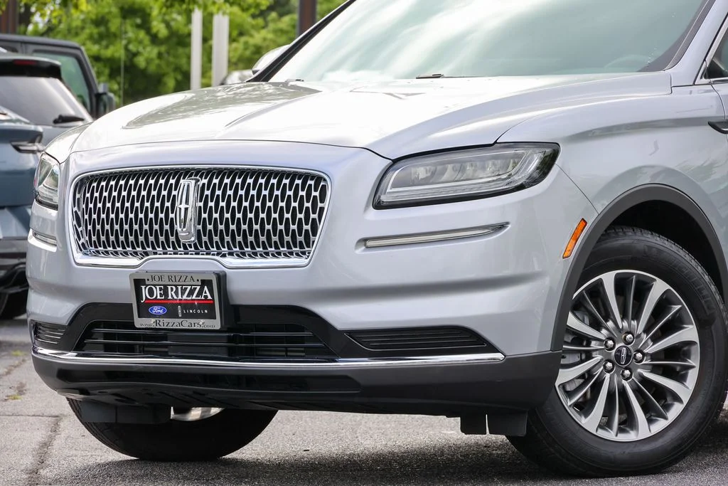 Certified Used 2023 Silver Lincoln Standard image 14
