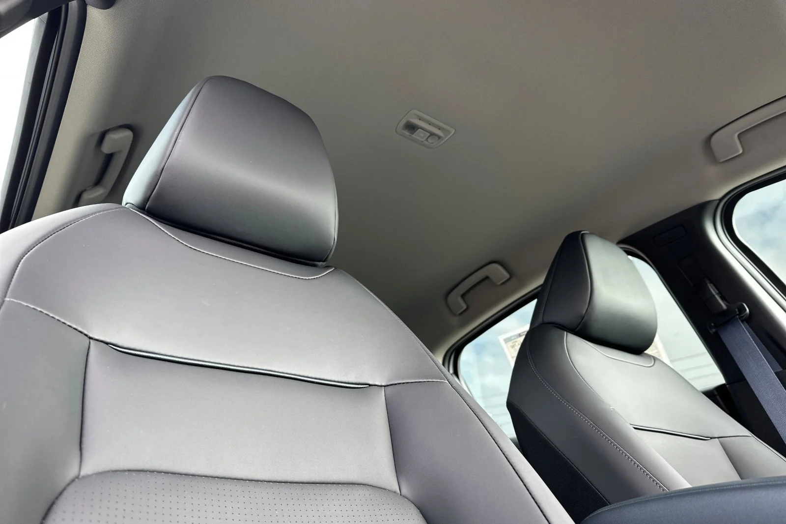 2026 Nissan LEAF SV+ - Photo 17