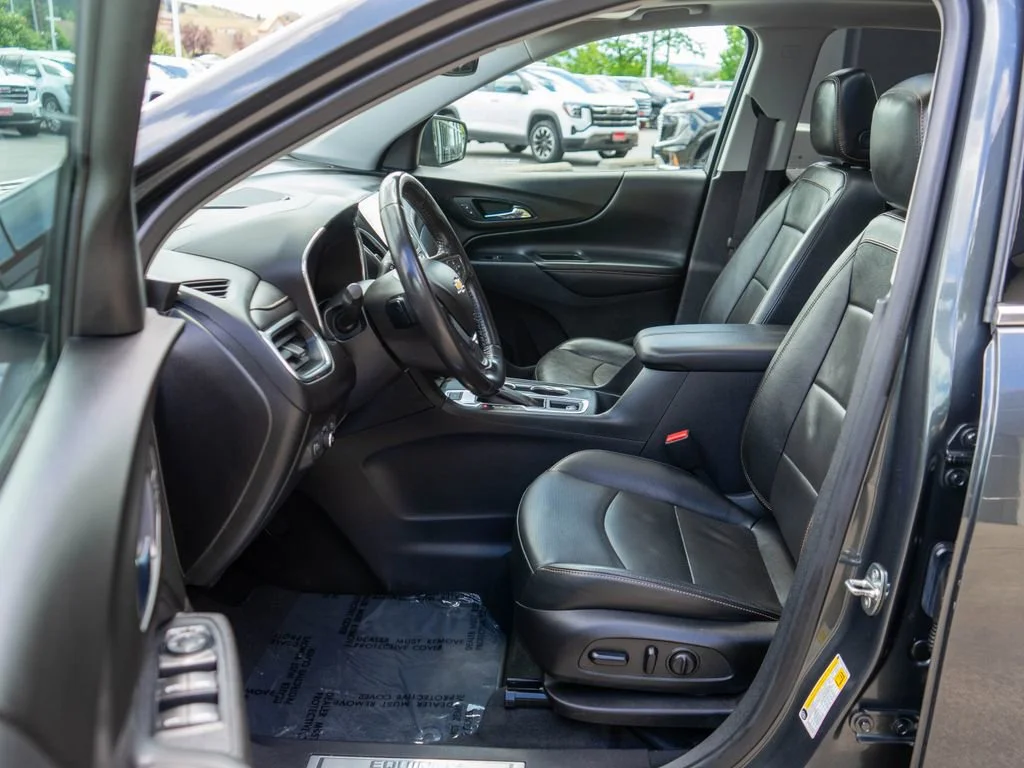 Used 2019 Gray Chevrolet Premier image 11