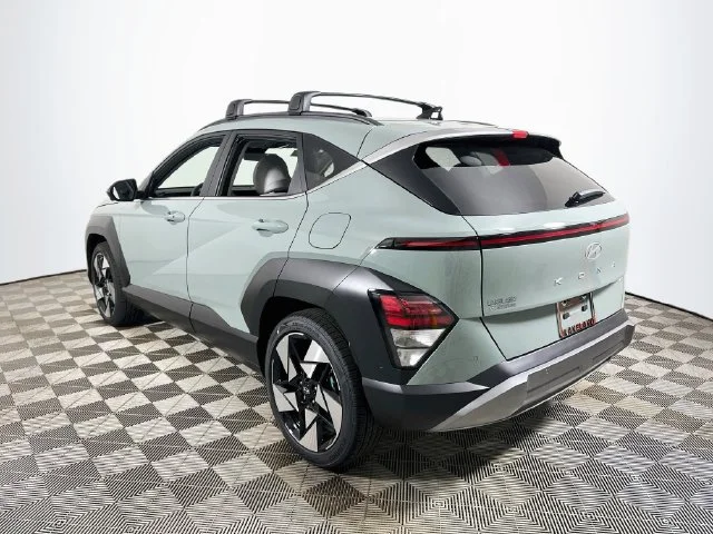 New 2027 Green Hyundai Limited image 5