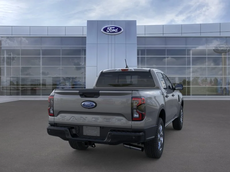 New 2026 Carbonized Gray Metallic Ford XLT image 30