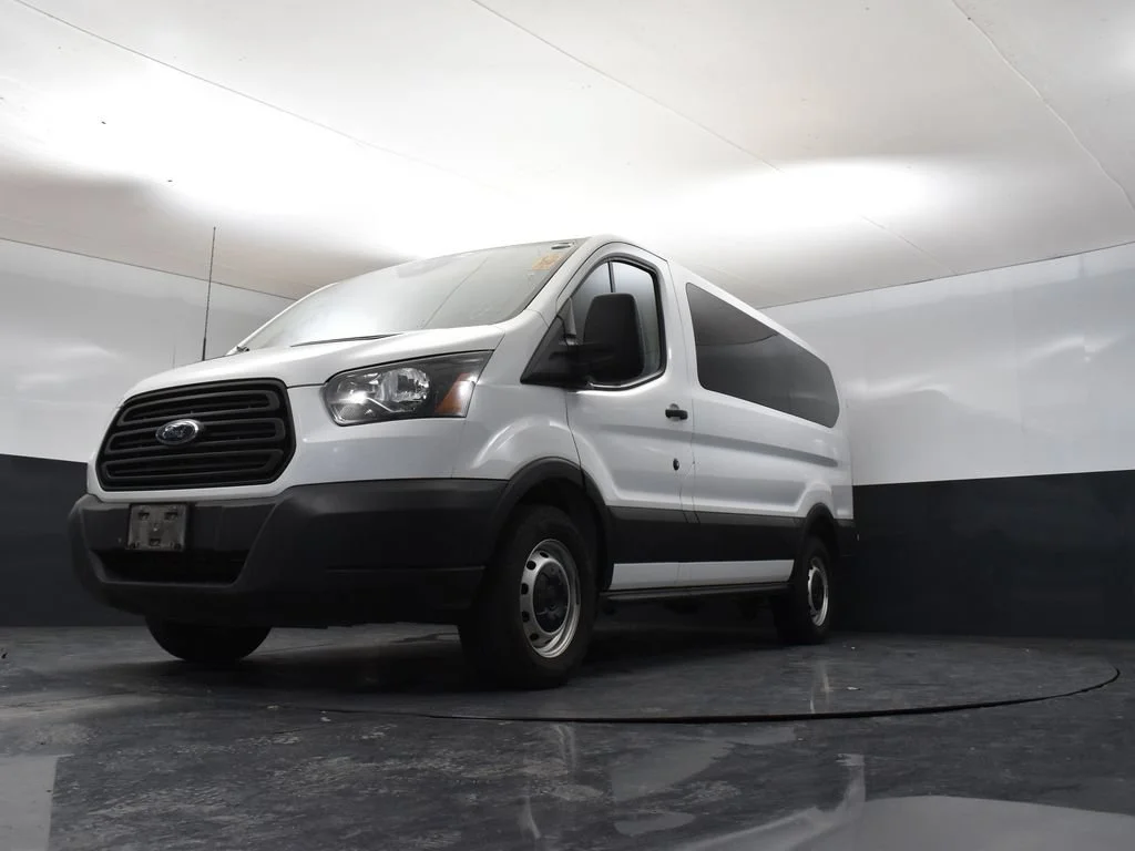 Certified Used 2019 White Ford XL image 12