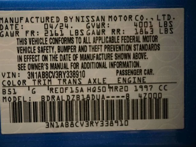 Used 2024 Blue Nissan SV image 4