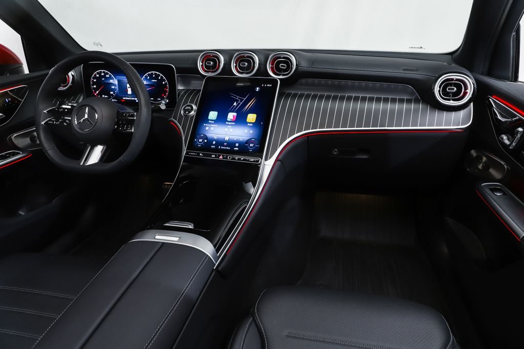 New 2026 Red Mercedes-Benz GLC 300 image 7