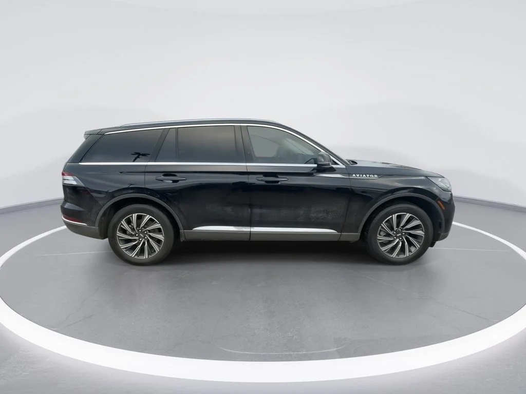 2025 Lincoln Aviator Premiere - Photo 9