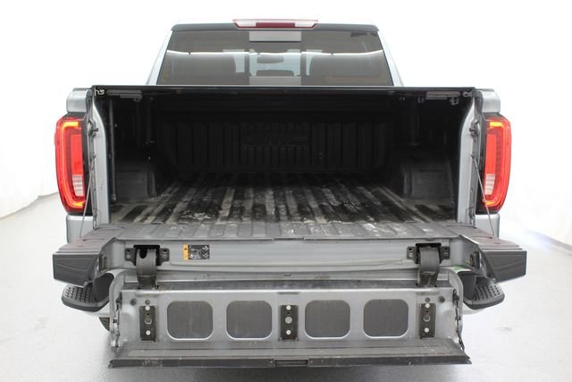 Used 2023 Silver GMC SLT image 15