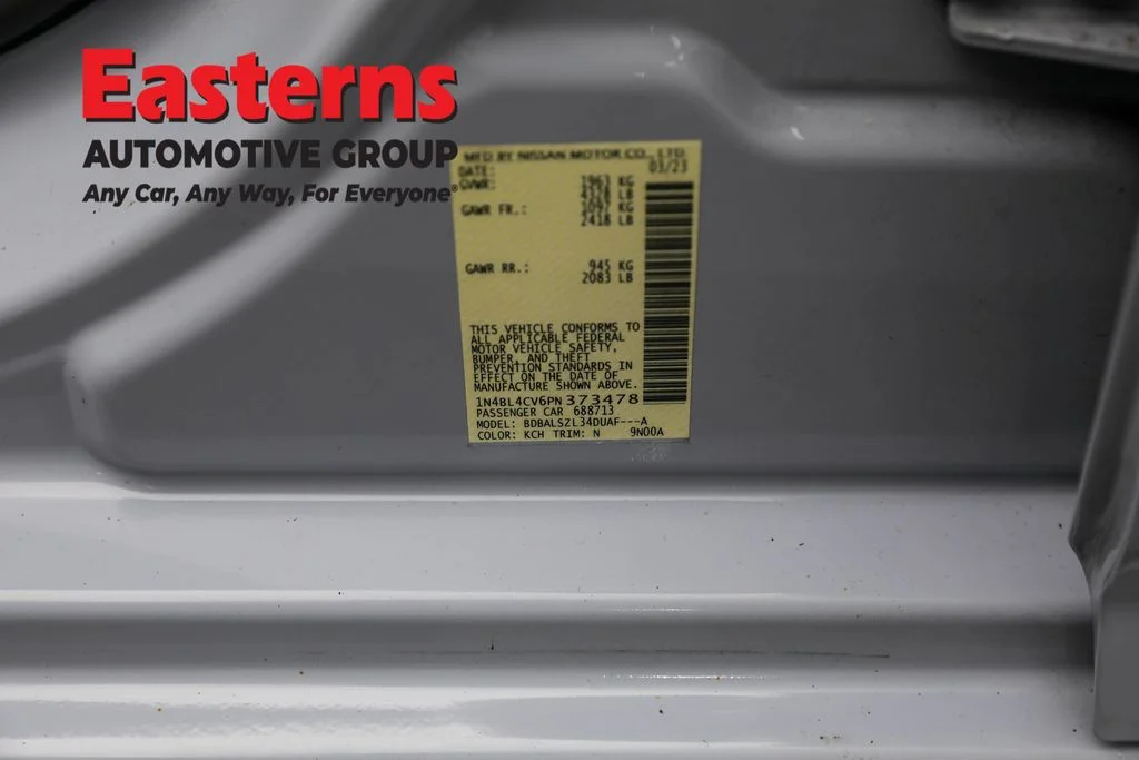 Used 2023 Gray Nissan 2.5 SR image 35