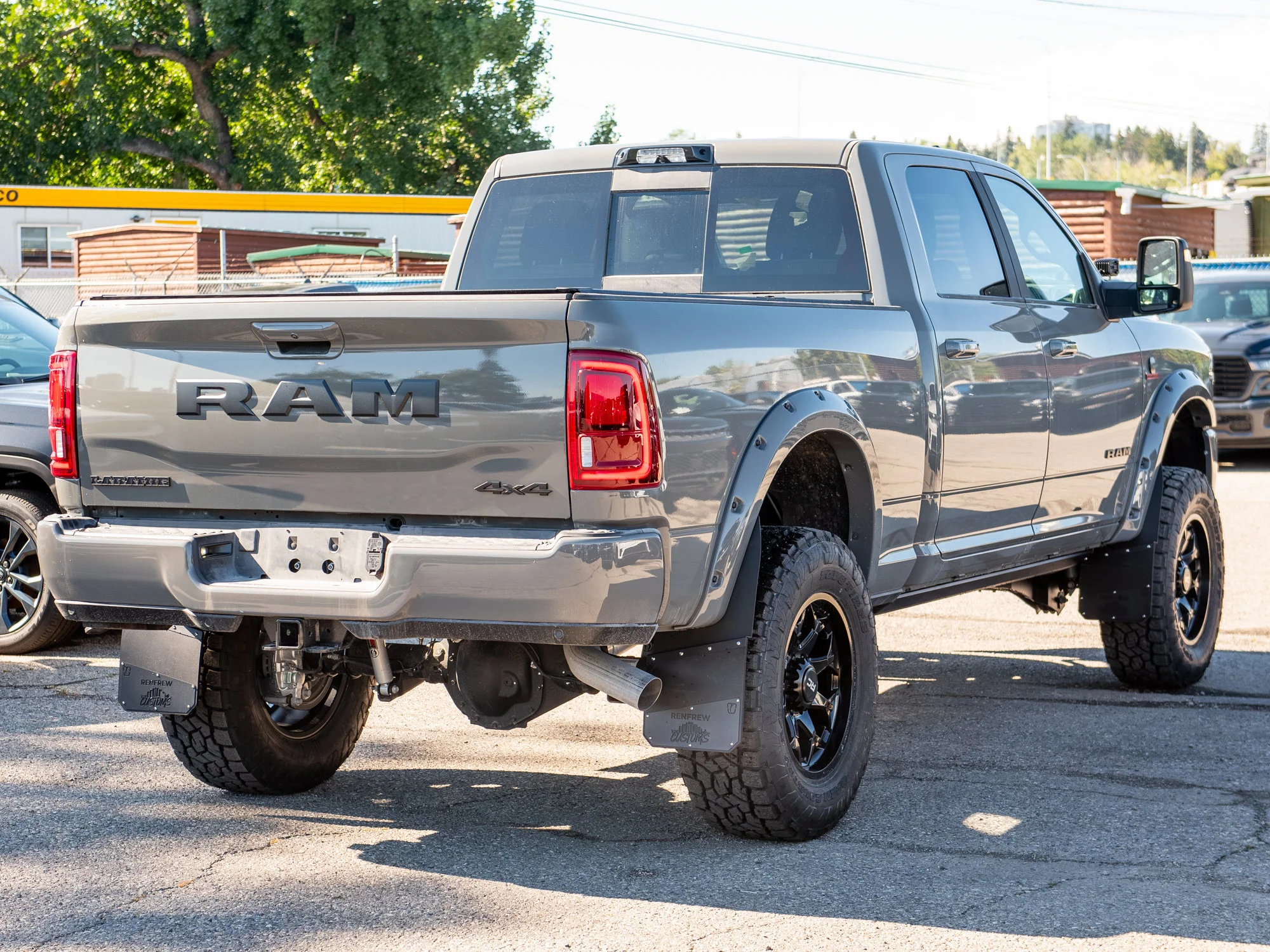 New 2026 Grey RAM Laramie Night* Crew Cab 4x4, 5 Inch Lift, 37 Inch Toyos, Rough Country Wheels, Pwr Running Boards image 10