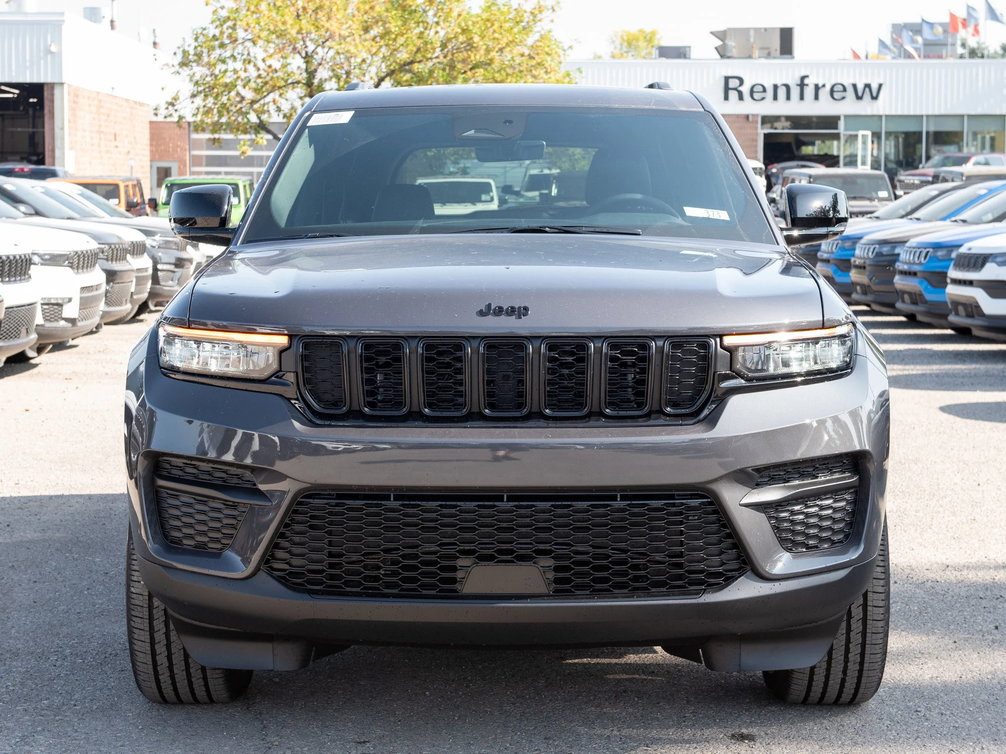 New 2025 Grey Jeep Altitude* 4x4, Sunroof, Remote Start, Heated Leather image 8