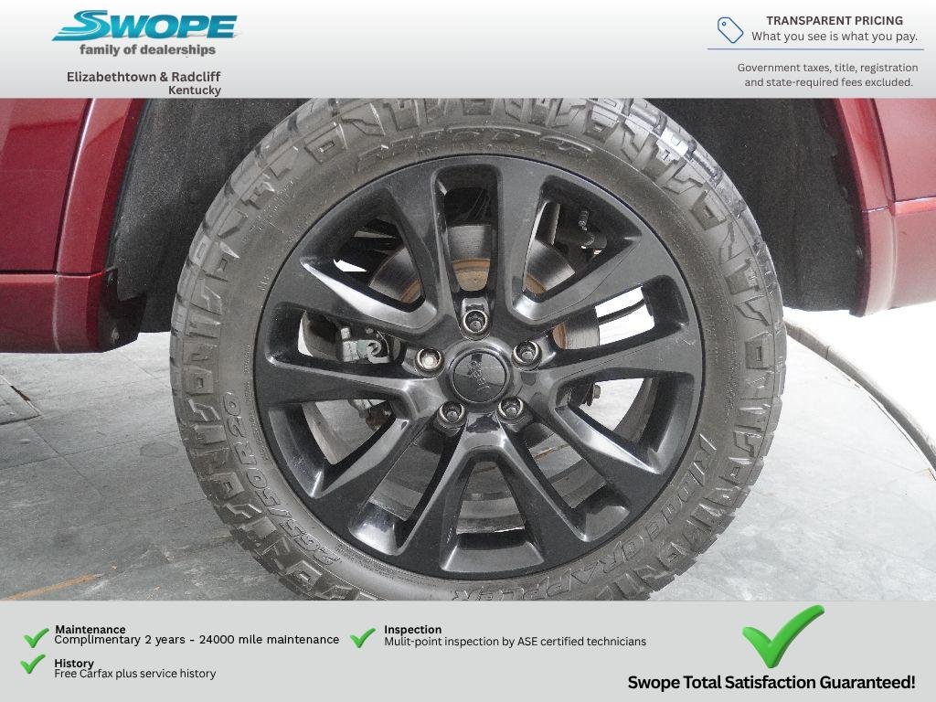 Used 2019 Velvet Red Pearlcoat Jeep Altitude image 29