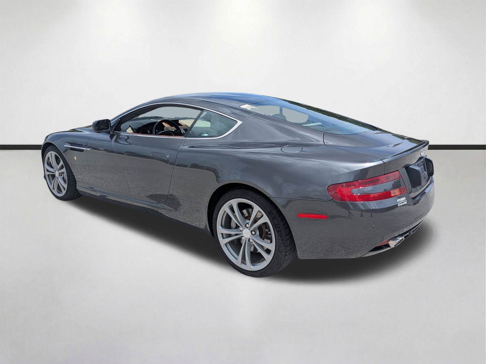Used 2005 Snow Shadow Gray Aston Martin Base image 8
