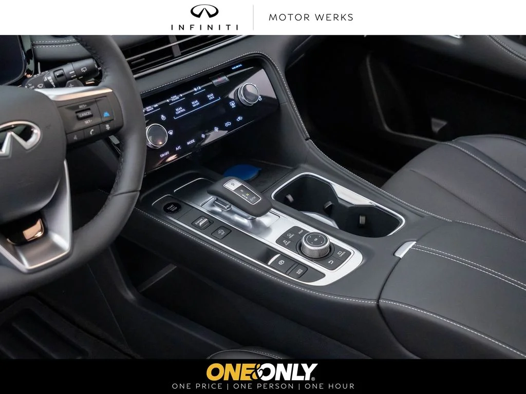 New 2027 MOONBOW BLUE INFINITI Luxe AWD image 11