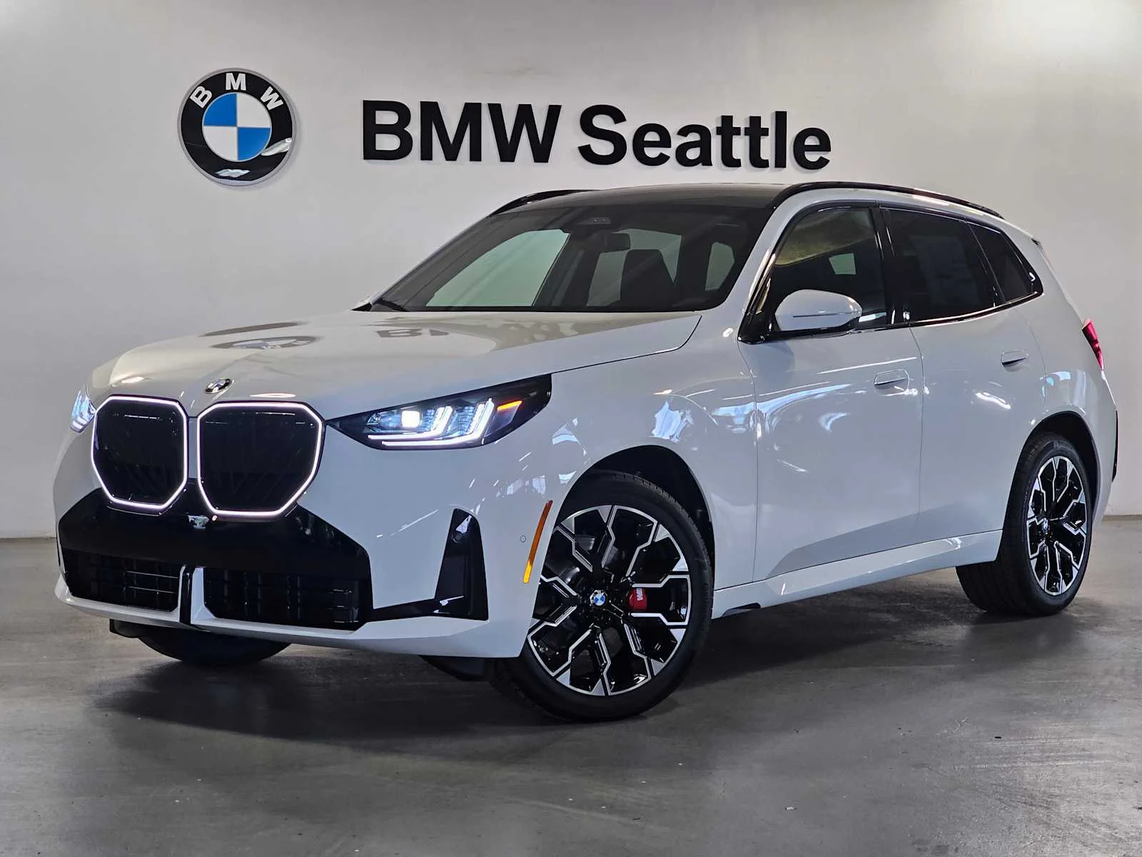 2026 BMW X3 30 XDRIVE's photo