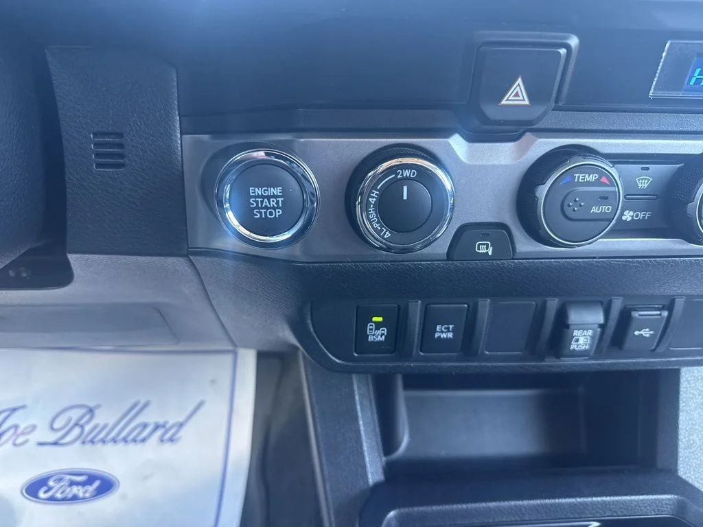 2023 Toyota Tacoma SR5 - Photo 33