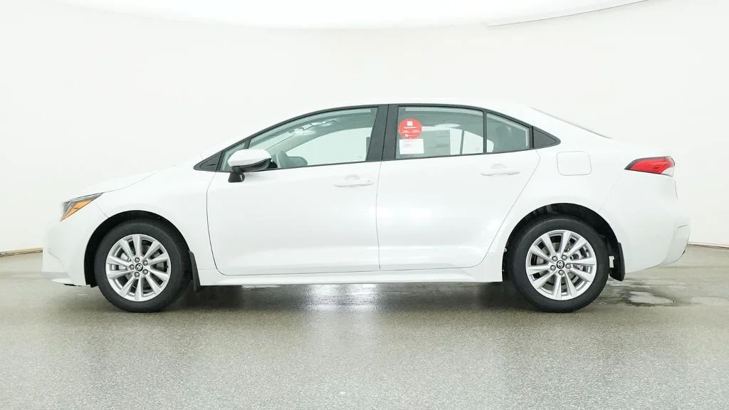 New 2027 Wind Chill Pearl Toyota LE image 2