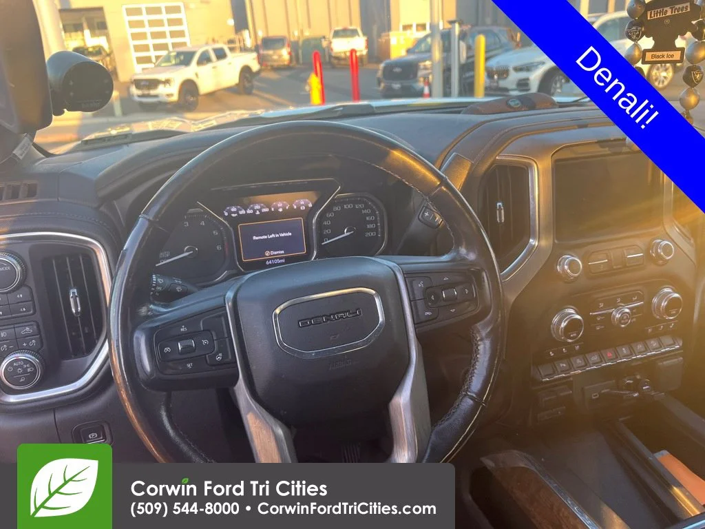 Used 2020  GMC Denali image 6