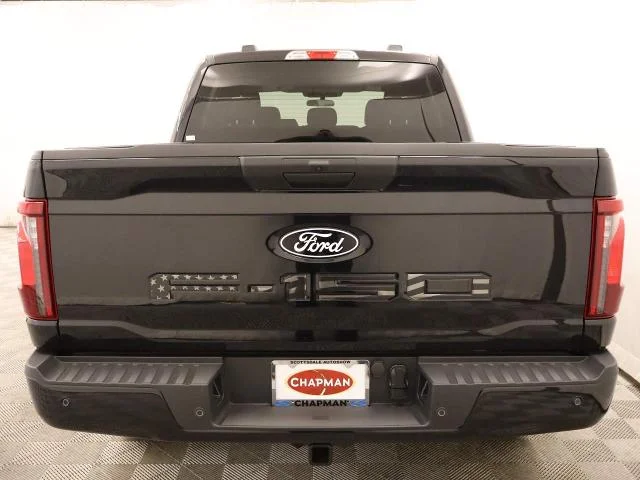 New 2026 Agate Black Metallic Ford XLT image 21